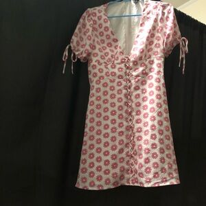 Forever 21 Pink Daisy Print Mini Dress